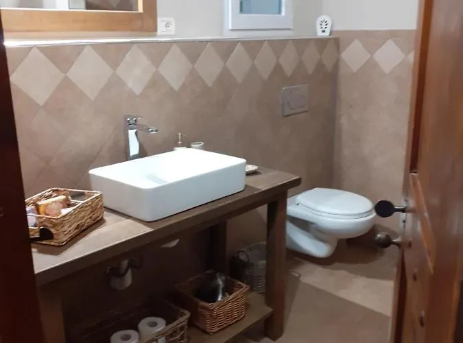 Gatti Di Langa Дом отдыха *